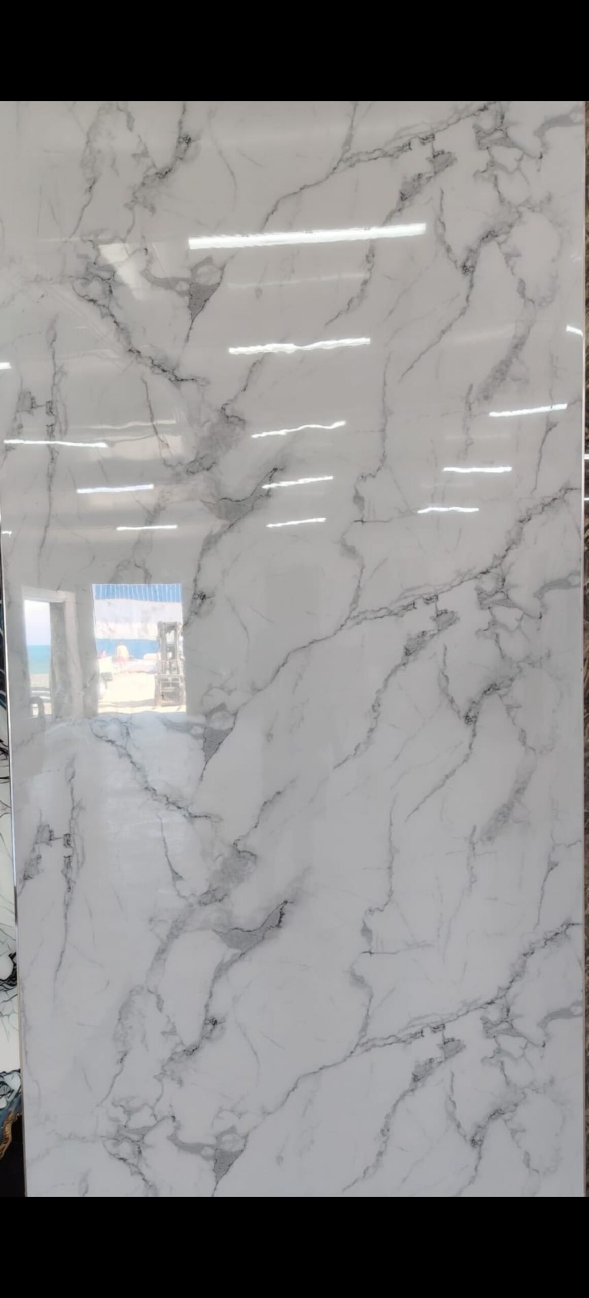 Revestimiento plancha PVC mármol modelo tajamar 122 x 244 x 3mm